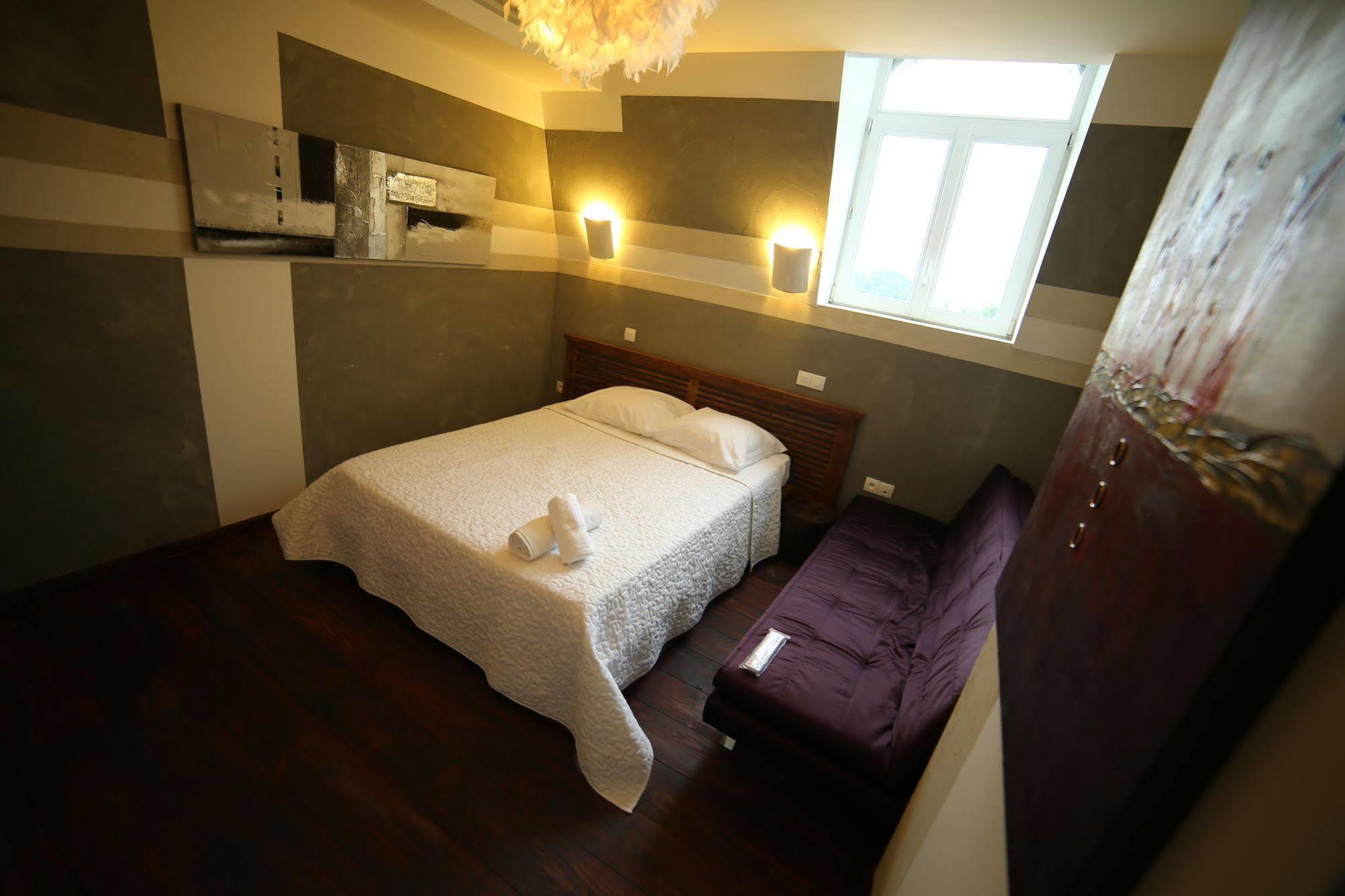 Hotel De France Ленс Екстериор снимка